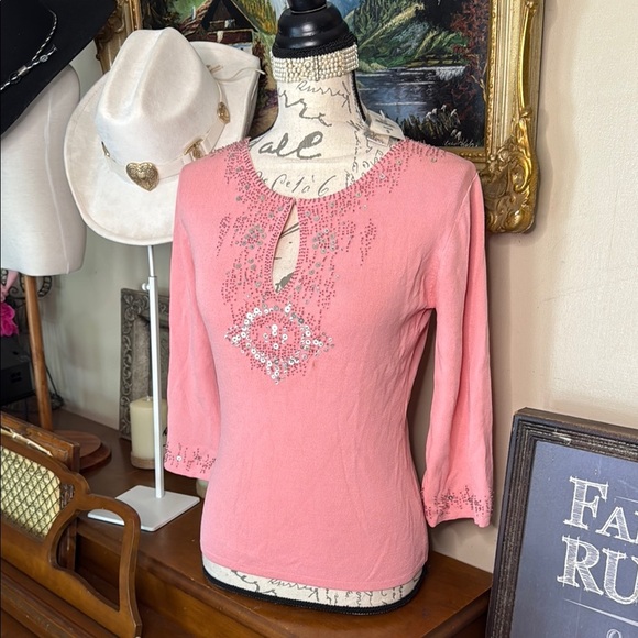 Elegant Pink Embellished Women's Angel Top NWT 59.99 - Picture 1 of 12